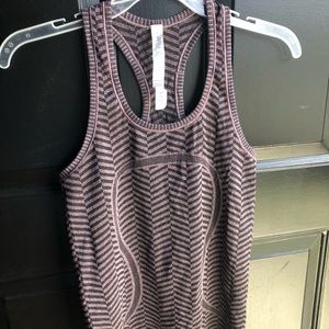 Lululemon Swifty Tank, Size 4